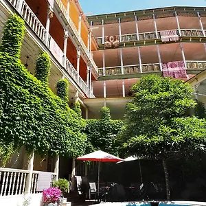 3* Otel Nata
